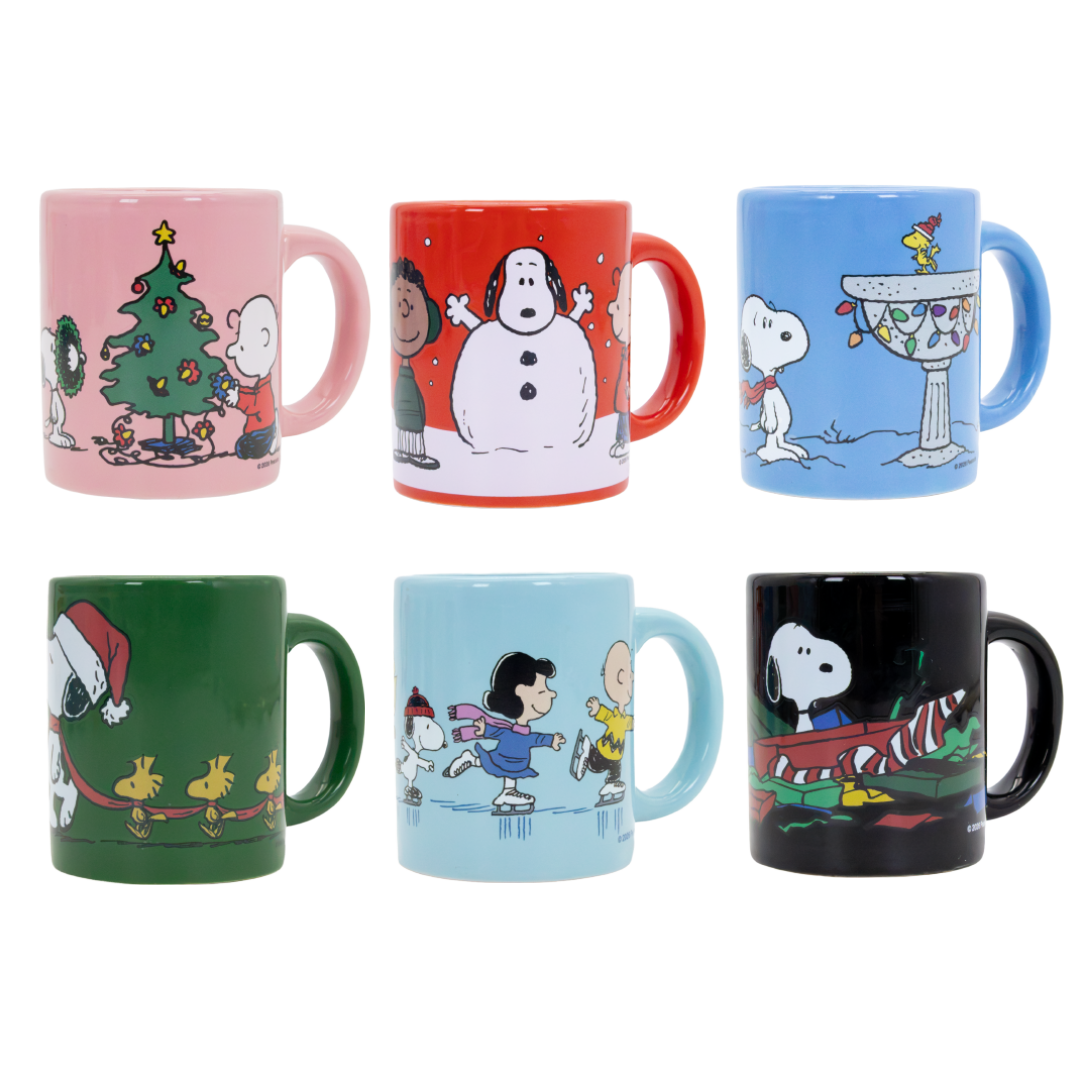 Peanuts Winter Scenes Mystery Box Mini Mug with Coaster