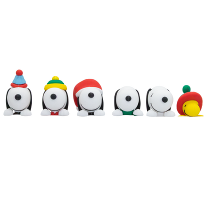 Peanuts Winter Snoopy Mystery Box Phone Buddies