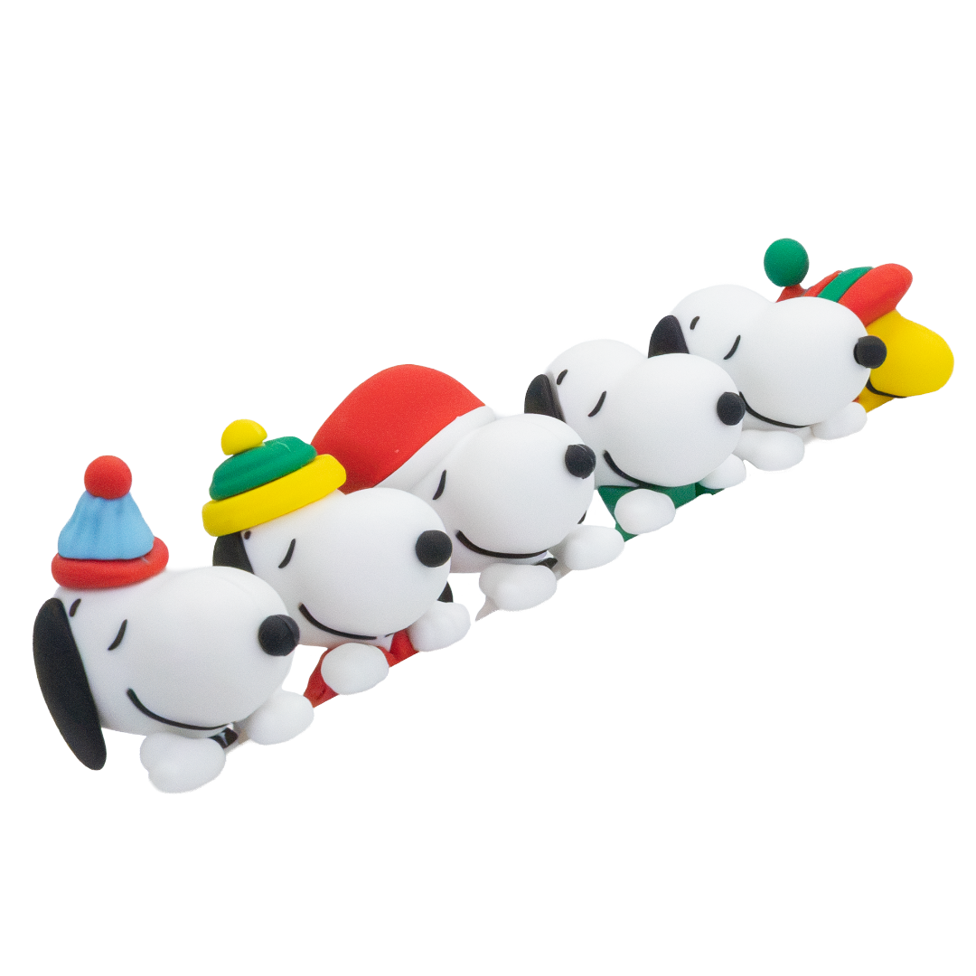 Peanuts Winter Snoopy Mystery Box Phone Buddies