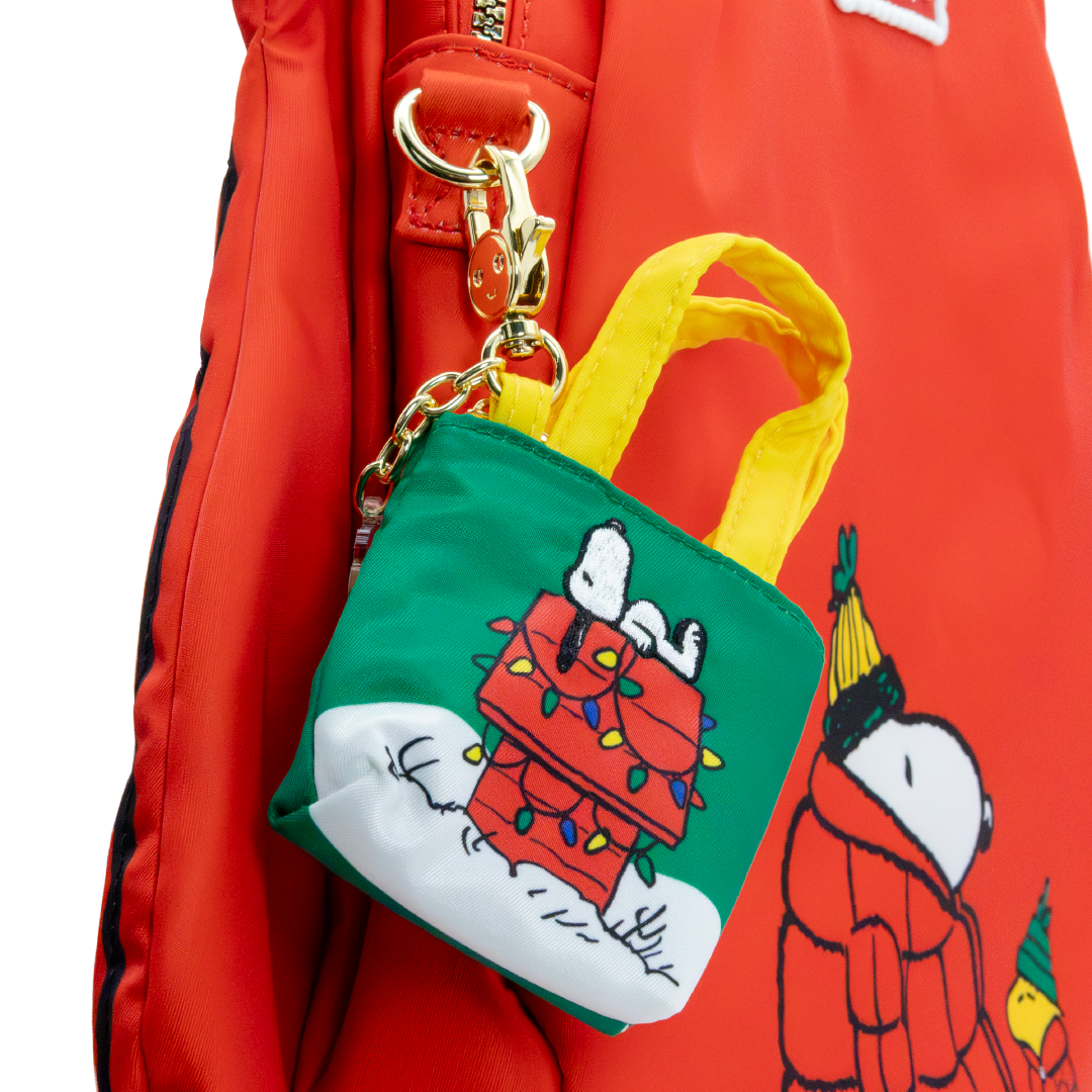 Peanuts Winter Scenes Mystery Box Mini Tote Bag Charms